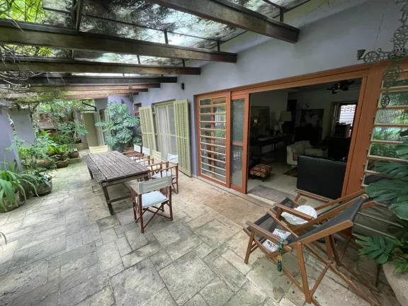 Imagem Casa com 2 Quartos à Venda, 293 m² em Real Parque - São Paulo