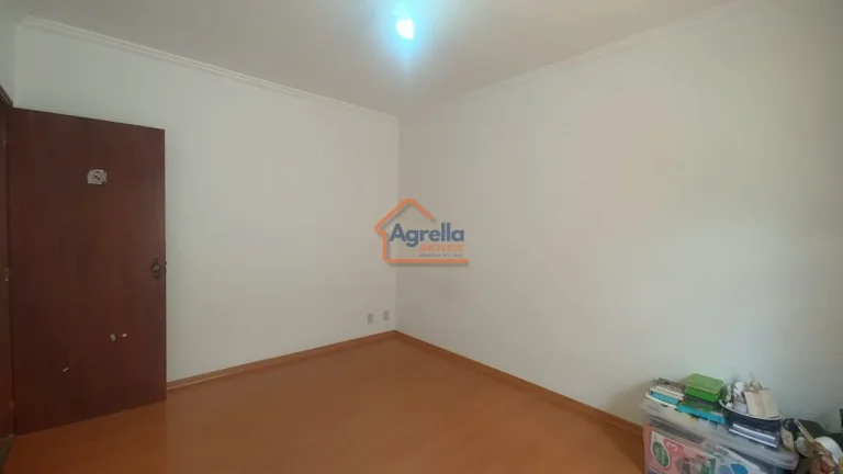 Imagem Casa à venda no bairro JARDIM NOVA SANTA CRUZ - Mogi Mirim/SP