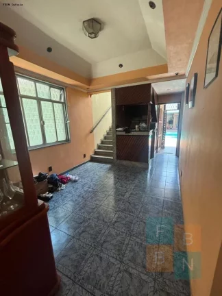 Imagem Casa para Venda em Rio de Janeiro / RJ no bairro Bento Ribeiro