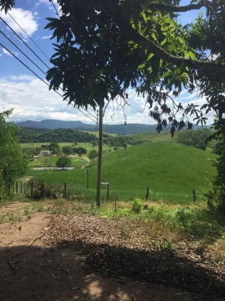 Imagem VENDO FAZENDA COM 30 ALQUEIRES EM SILVA JARDIM, AGUA POR GRAVIDADE
