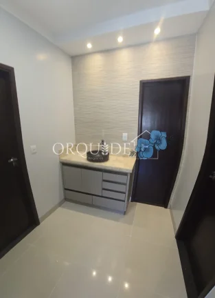 Imagem Oportunidade Imperdível: Casa à Venda em Rio Verde-GO, Primavera - 4 Quartos, 1 Suíte, 2 Salas, 4 Banheiros, 4 Vagas - 300m².