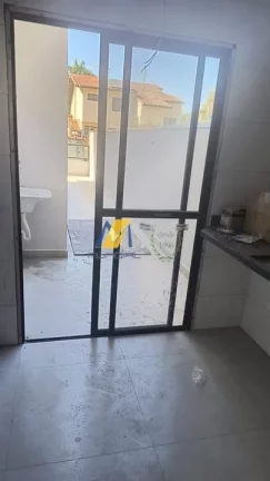 Imagem “Esse apartamento tem um terraço privativo MAIOR que muita sala por aí…”
