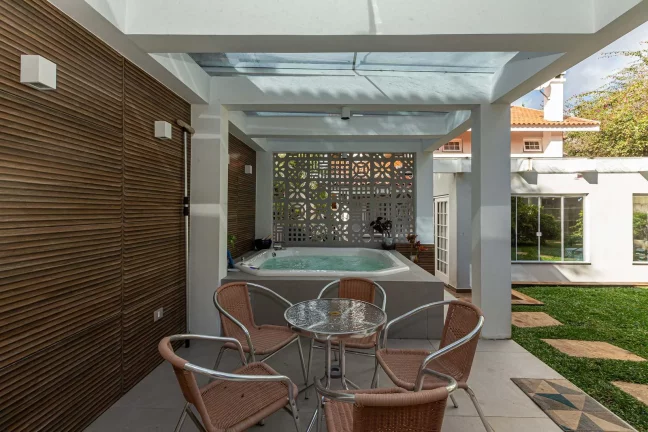 Imagem Casa à venda no Bom Retiro Curitiba