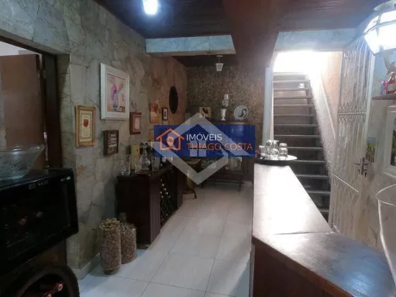 Imagem Casa Triplex dos Seus Sonhos: Luxo e Conforto no Pechincha