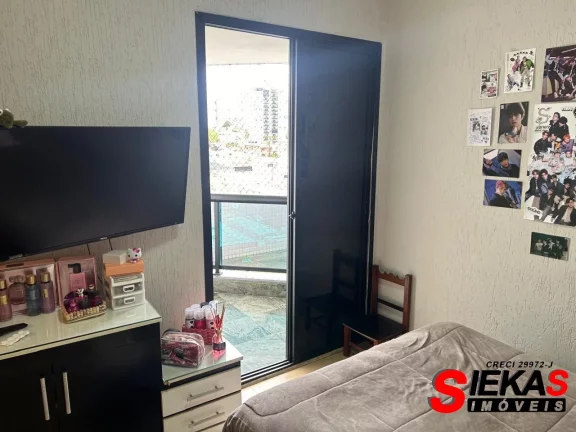 Imagem Apartamento à venda em SP: 3 quartos, 1 suíte, 2 salas, 3 banheiros, 2 vagas na Vila Regente Feijó - 105,00 m² de área.