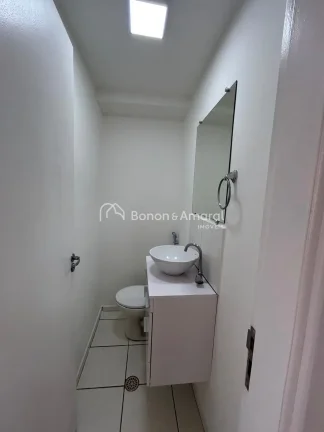 Imagem Sobrado à venda com 3 dormitórios, sendo 1 suíte. Todos os quartos contam com ar-condicionado e a...