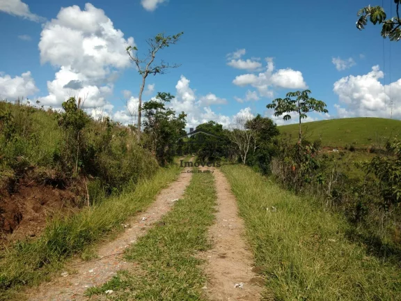 Imagem Chácara à venda no bairro Rocinha - Guaratinguetá/SP