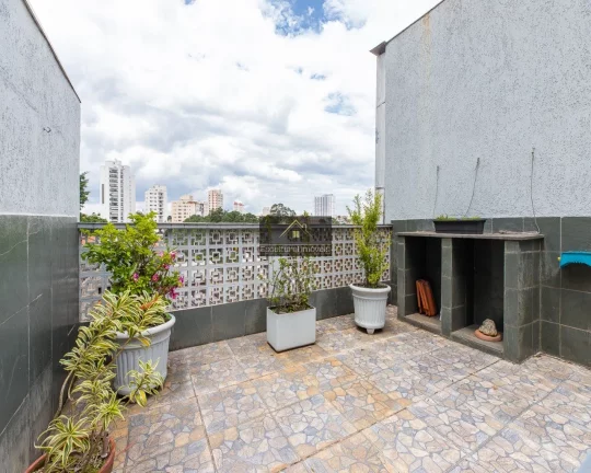 Imagem SOBRADO EM VILA FECHADA 2 SUITES 160,00 M ÁREA CONSTRUÍDA CHURRASQUEIRA VARANDA COM VISTA PRÓXIMO AO OBA HORTIFRUTI BAIRRO CAMPO GRANDE