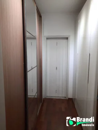 Imagem Ótimo sobrado e localização!3 dormitórios com suíte e closet.