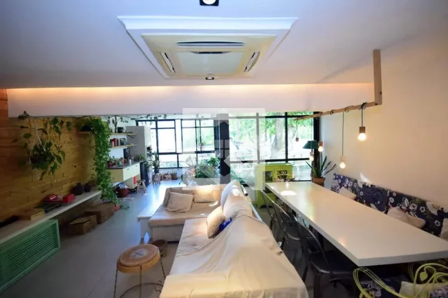 Imagem Apartamento mobiliado de 131m² com 3 quartos e 2 vagas na Barra da Tijuca