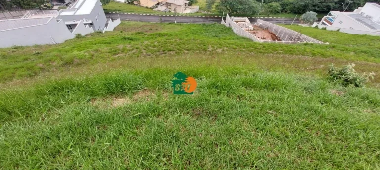 Imagem Terreno para Venda em São Roque, Alpes Paulista (mailasqui)