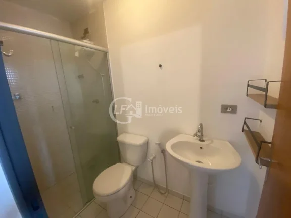 Imagem Duplex à venda em condomínio fechado