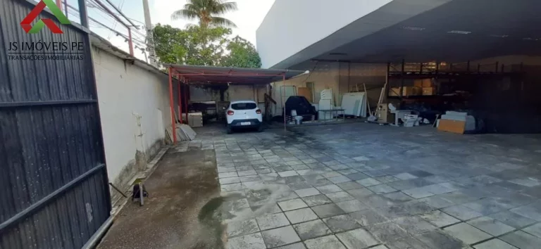 Imagem Galpão à venda em Jaboatão dos Guararapes-PE, bairro Candeias: 4 salas, 2 banheiros, 25 vagas de garagem, 342m² de área