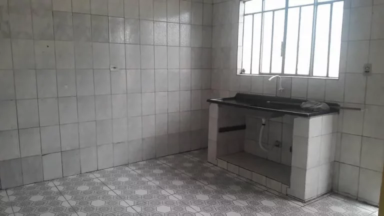 Imagem Casa com 1 dormitório à venda, 200 m² por R$ 360.000,00 - Cidade Miguel Badra - Suzano/SP