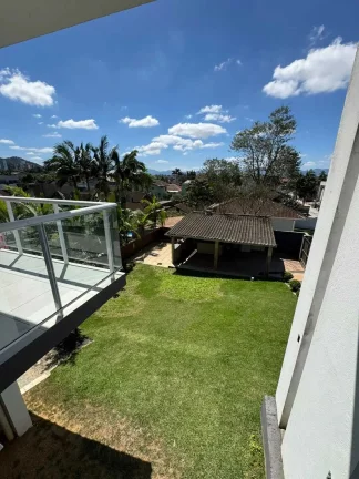 Imagem Casa com 3 dormitórios sendo 1 suíte e 2 vagas - Iririú | Joinville/SC