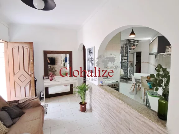 Imagem Casa á venda com edícula em ótima localização no bairro Embaré em Santos SP por R$ 1.330.000,00 !