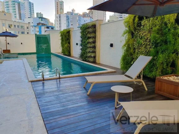 Imagem Apartamento Quadra Mar para Venda em Balneário Camboriú / SC no bairro Centro