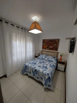 Imagem Apartamento garden com 2 dormitórios, poucos metros da vila de Praia do Forte