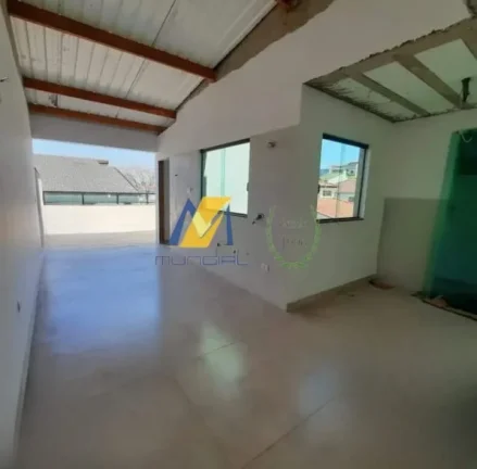 Imagem Aconchegante Cobertura com 98mts² de área útil, acesso interno
