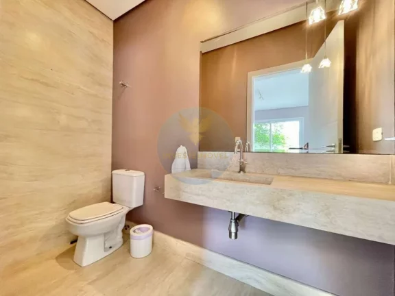 Imagem Casa em Condomínio a Venda no bairro Granja Viana - Cotia, SP