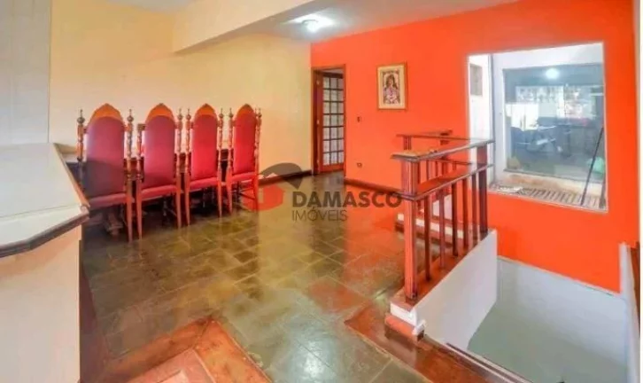 Imagem Sobrado à venda 3 Quartos, 1 Suite, 2 Vagas, 350M², Santa Maria, São Caetano do Sul - SP