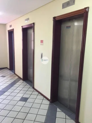 Imagem Conjunto Comercial, 76,11m2, à venda em Curitiba, Centro