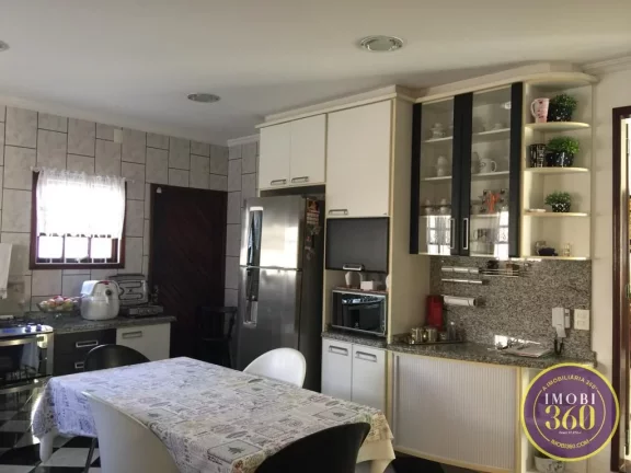 Imagem SOBRADO Á VENDA NA PENHA 4 SUÍTES PISCINA CHURRASQUEIRA