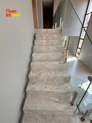 Imagem Residência Exclusiva em Condomínio de Luxo em Ribeirão Preto-SP, Vila do Golf: 4 quartos, 4 suítes, 2 salas, 5 banheiros, 4 vagas, 288,11 m².