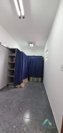 Imagem Sobrado a 8 minutos da estação do metro Jabaquara com 2 dormitórios, 2 vagas, amplo quintal proximo a comercios e principais avenidas.
