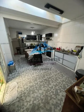 Imagem Casa no Centro de Carapicuíba Próxima à Estação | 5 Dormitórios