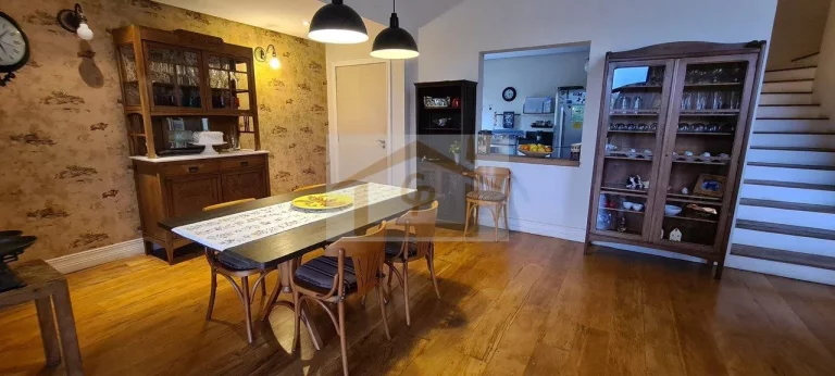 Imagem Casa Alto Padrão em condomínio fechado, 3 quartos sendo 2 suítes, 3 vagas cobertas