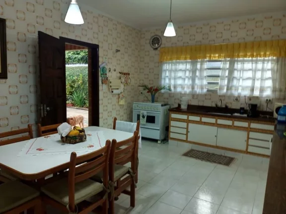 Imagem Casa com 3 dormitórios à venda, 532 m² por R$ 1.700.000,00 - Vila Romanópolis - Ferraz de Vasconcelos/SP