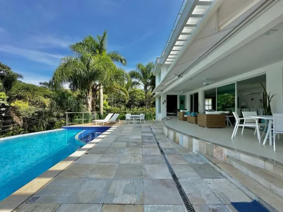 Imagem Linda casa em condomínio na Praia da Santa Rita em Ubatuba!