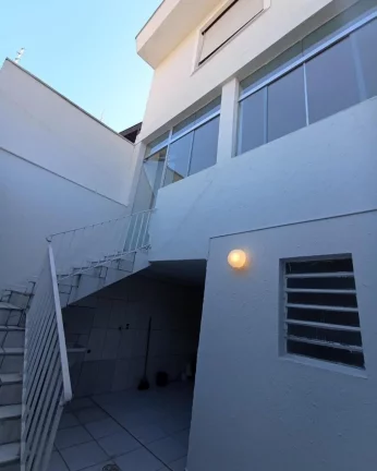 Imagem Sobrado para aluguel com 160m²; com 3 quartos em Jardim Bonfiglioli