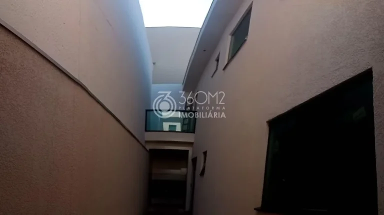 Imagem Sobrado para Venda em Santo André / SP no bairro Campestre