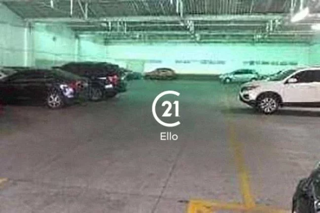 Imagem Galpão para alugar (ZEU), 1740 m² por R$ 296.000/mês - Moema