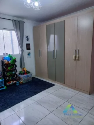 Imagem SANTO ANDRÉ Casa 150M², 2 dormitórios, 4 vagas, ótima localização e valor !!!!