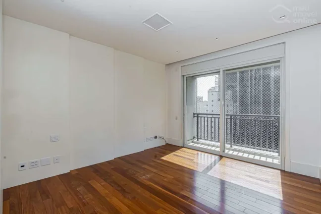 Imagem Apartamento com 199,65m2, 2 suítes e 3 vagas com depósito à venda no Itaim Bibi, São Paulo