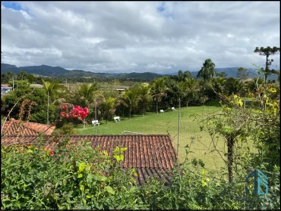 Imagem Sítio/chácara linda próximo a rodovia, em Governador Celso Ramos - SC