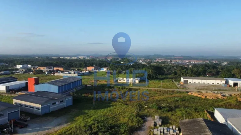 Imagem Terreno em área industrial com 2.200m² no bairro Porto Grande, em Araquari/SC.