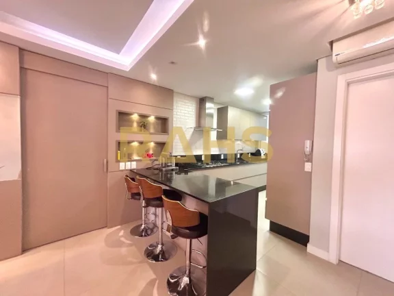 Imagem Excelente apartamento semi mobiliado em condomínio de alto padrão no bairro Saguaçu em Joinville,...