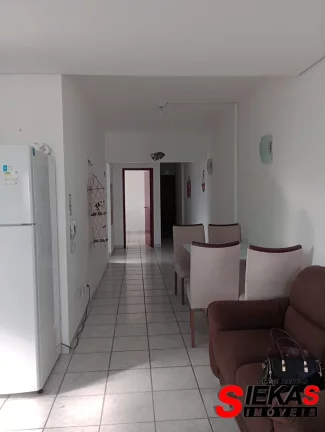Imagem Apartamento para venda ou locação no Caiçara, Praia Grande-SP: 2 quartos, 1 suíte, 1 sala, 2 banheiros, 1 vaga e 90m². Venha conferir!