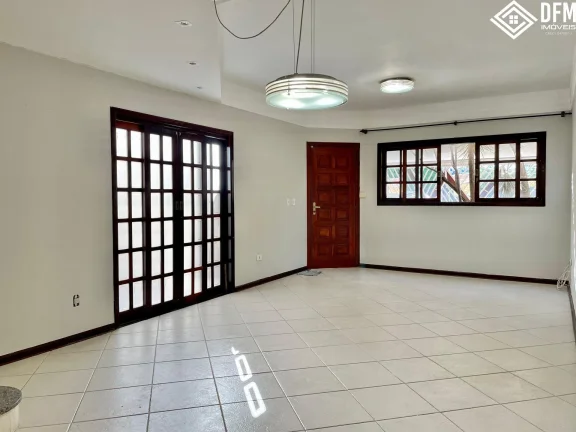 Imagem Sobrado com 3 Dormitorio(s) localizado(a) no bairro Parque Santana em Mogi das Cruzes / Mato Grosso do Sul Ref.:810178