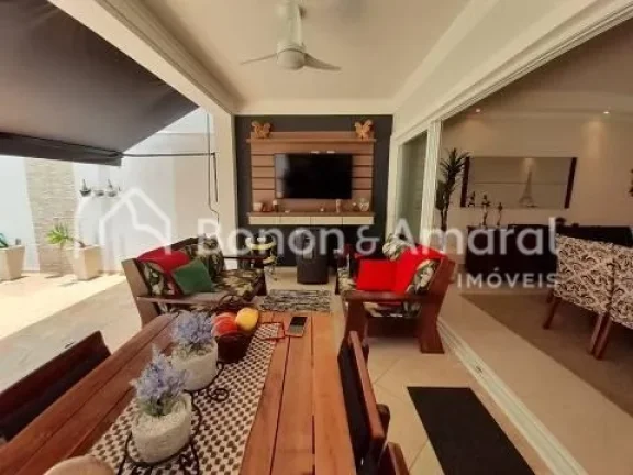 Imagem Belíssima Casa de Condomínio à Venda no Fazenda Santa Cândida em Campinas. Com 3 Quartos, 3 suí...