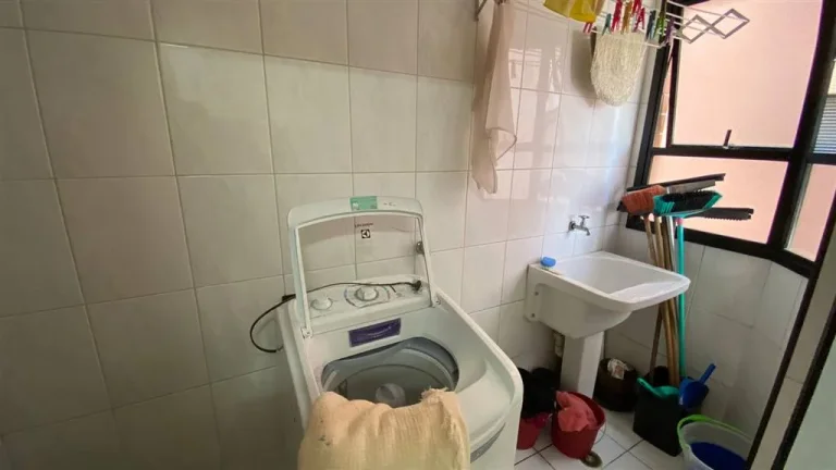 Imagem APARTAMENTO COM 100 m² - FORTE - PRAIA GRANDE SP