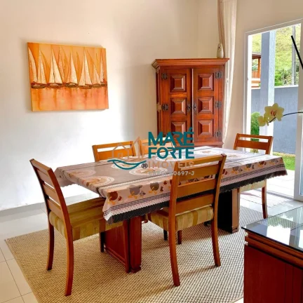 Imagem LINDA CASA COM PISCINA EM CONDOMINIO FECHADO