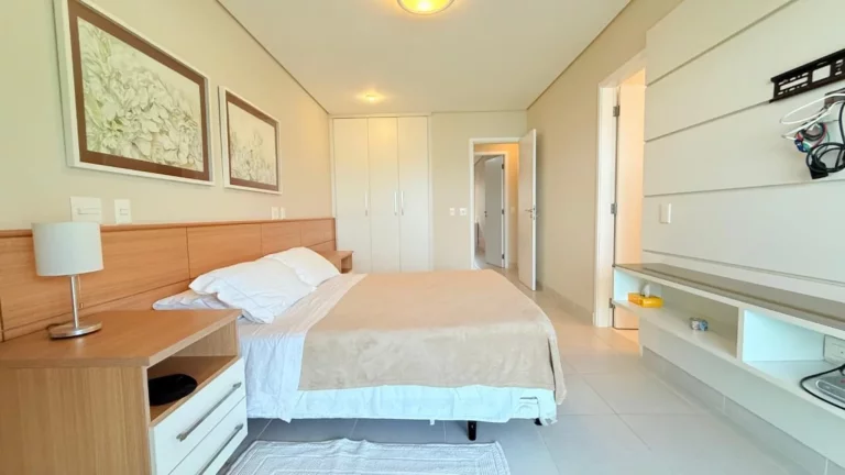 Imagem Apartamento de Luxo à Venda na Riviera de São Lourenço Módulo 08 em Bertioga-SP: 4 Quartos, 4 Suítes, 3 Salas, 3 Vagas de Garagem!