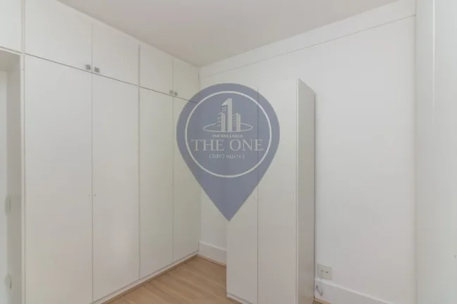 Imagem Imóvel de Alto Padrão na Vila Nova Conceição - 2 quartos, 2 suítes, 2 salas, 4 banheiros, 2 vagas, 127m² - São Paulo-SP