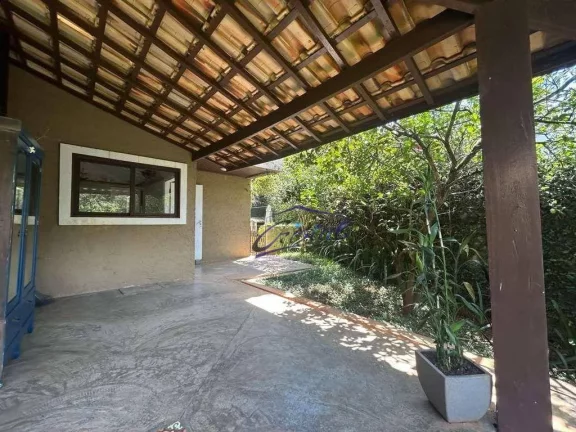 Imagem Casa com 3 quartos (1 suíte) à venda, 355 m² - Chácara dos Lagos - Granja Viana - Carapicuíba/SP
