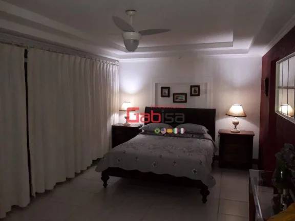 Imagem Casa com 5 dormitórios à venda, 380 m² por R$ 3.500.000 - Village da Ferradura - Armação dos Búzios/RJ